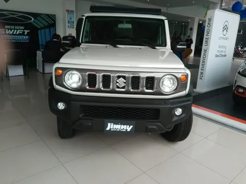 Suzuki Jimny GLX Automatico