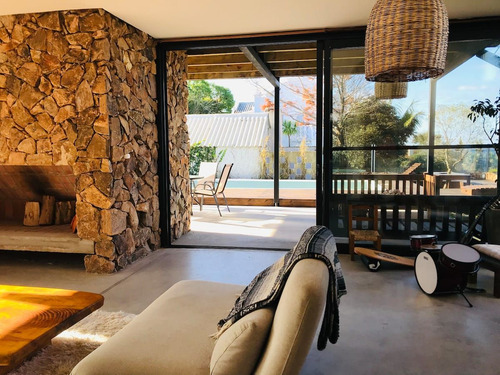 Casa En Alquiler Por Temporada De 3 Dormitorios En Punta Piedras (ref: Bpv-6853)