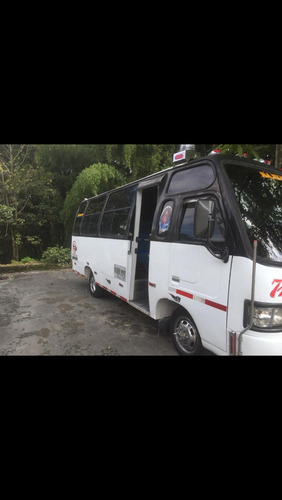 Buseta Escolar