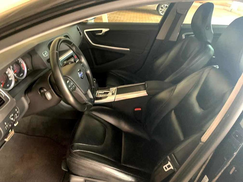 Volvo S60 2011 1.6 T4 4p