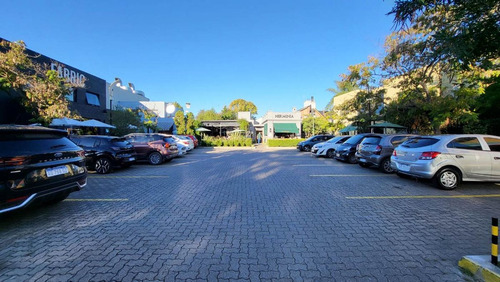 Local Alquiler Castelar 121m2 Complejo Herminia