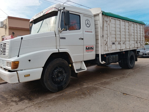 Camion Mercedes Benz 1620