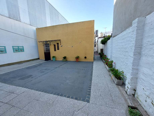 Casa Para 2 Familias En Venta En Quilmes Oeste Centro