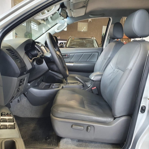 Imagem 11 de 14 de Toyota Hilux
