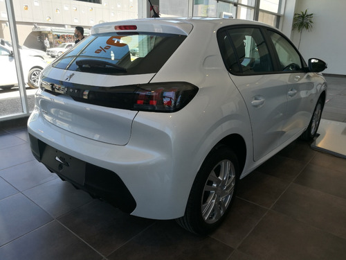 Peugeot 208 Active Tiptronic