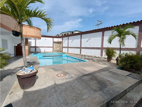 Posada En Venta En Tucacas Cg-8251280