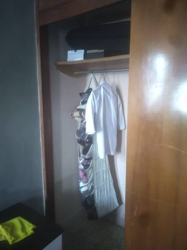 Imagen 12 de 17 de Se Alquila Apartamento En La Urbanizacion Monteserino