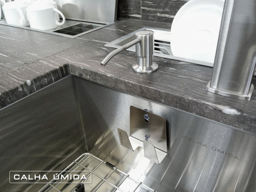 Imagem 2 de 7 de Dispenser Dosador Sabão Líquido Embutir + Porta Esponja Inox