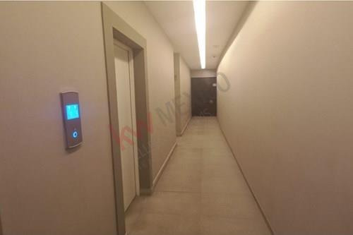 Imagen 20 de 25 de Rento Departamento Con Terraza En Club Residencial Bosques