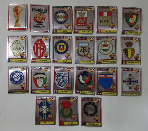 18 Escudos, 2 Especiales Álbum Panini Mundial España 1982