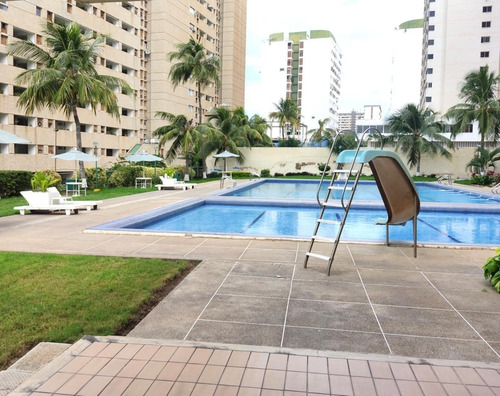 Imagen 26 de 30 de Vendo Apartamento 81 M2, 2h, 2b, 1 Pto Catia La Mar, Vargas