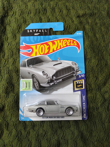 Hot Wheels Aston Martin 1963 Db5 Skyfall 007 Hw Screen Time Gris (Usado)