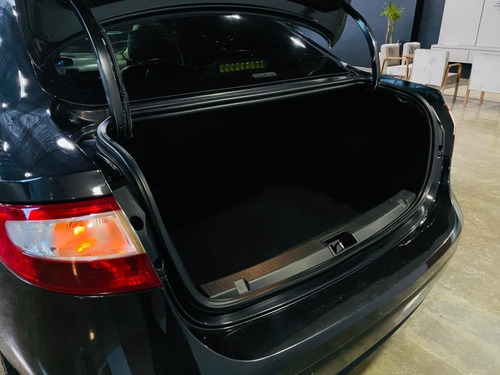 Imagem 12 de 15 de Renault Fluence Dyn 2.0 Aut