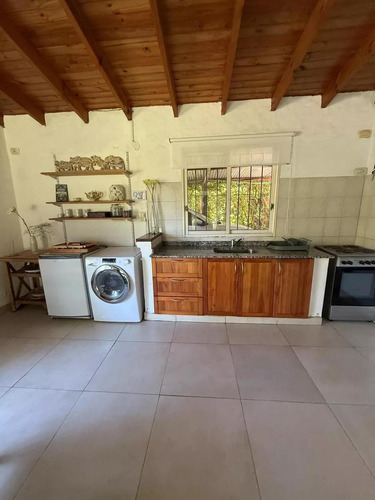 Casa En Venta - 3 Dormitorios 3 Baños - 9.000mts2 - El Remanso