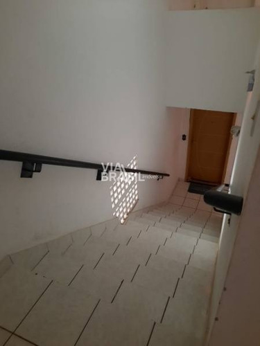 Imagem 27 de 30 de Apartamento Padrão Para Locação No Jd. Irajá, 2 Dorm. R$ 1.290,00 - 674