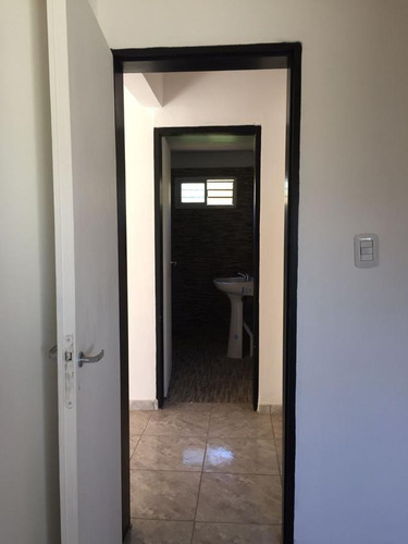 Imagen 9 de 14 de Casa En Venta - 2 Dormitorios 1 Baño - 60mts2 - Villa Elisa