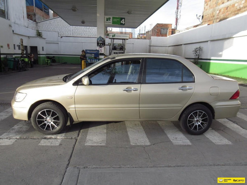 Mitsubishi Lancer Glxi