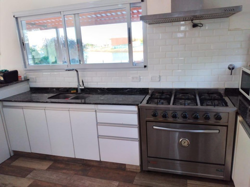 Imagen 9 de 22 de Casa En Venta En El Canton Islas