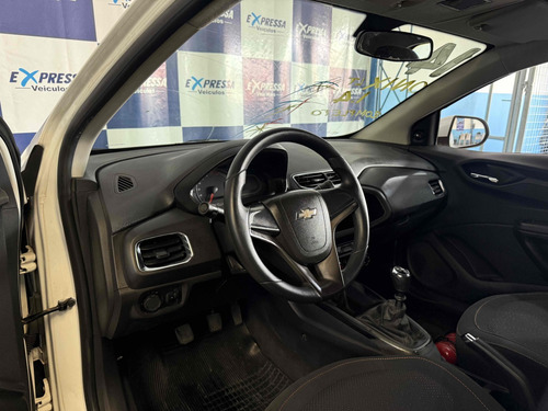 Chevrolet Onix 1.4 MPFI LT 8V FLEX 4P MANUAL