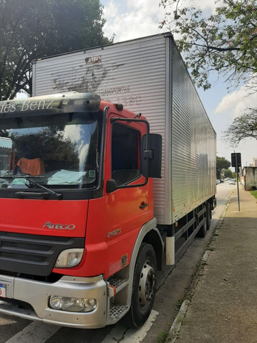 Imagem 3 de 6 de M.benz Atego 2425 6x2 2012/2012 Bau C/ Plataforma Hidraulica