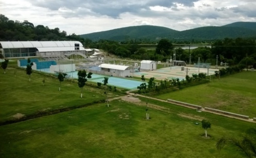 Club Deportivo Al Lado De Laguna Epatlán A 17 Km De Izúcar De Matamoros