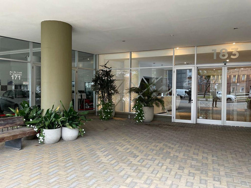 Imagen 21 de 25 de Oficina Premium 192 M2 Con 2 Cocheras - Puerto Norte