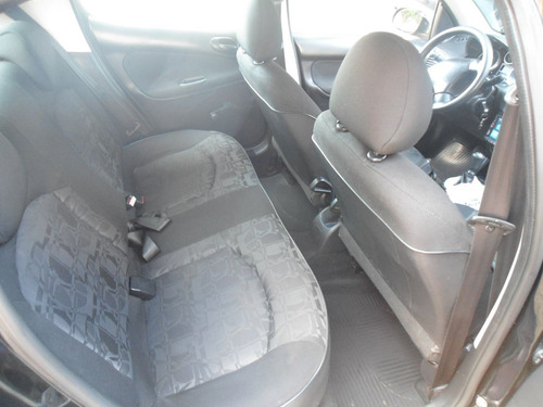 Peugeot 207 Hatch 1.4 4P XR FLEX