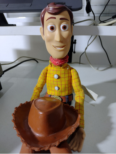 Muñeco Toy Story 4 Woody 23cm Articulado Original Usado