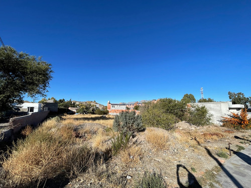 Vendo Terreno En Gaiman, Frente A La Entrada Del Tunel Del Ferrocarril