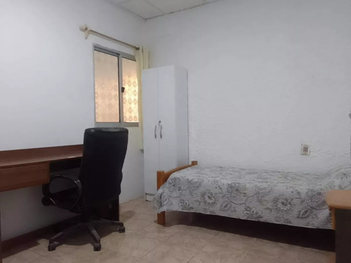 Habitación Individual O Compartida, Residencia, Pensión Alojamiento Para Varones Que Estudian O Trabajan.