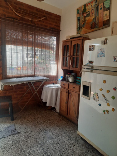 Imagen 3 de 9 de Casa Con 3 Dormitorios