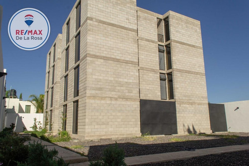 Imagen 14 de 16 de Penthouse Tipo Industrial En Venta Fraccionamiento Jacarandas - (2)