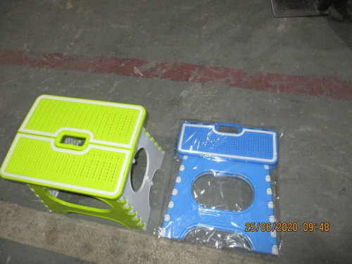 Imagen 4 de 4 de Banquito Plegable