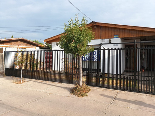 Casa En Los Andes, 4 Dormitorios, 1 Baño