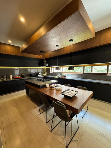 Casa De Lujo En Venta En Misión San Jerónimo. 12
