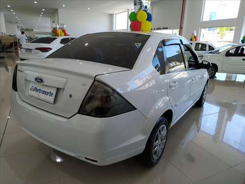 Fiesta 1.6 Mpi Sedan 8v Flex 4p Manual