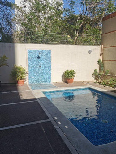 Imagen 4 de 5 de Michelle Vargas Vende Apartamento En Las Chimeneas/ Res Vista Al Parque Foa - 2041mv