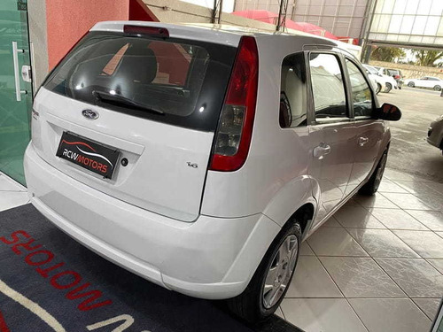 Ford Fiesta Hatch Class 1.6 8v 4p