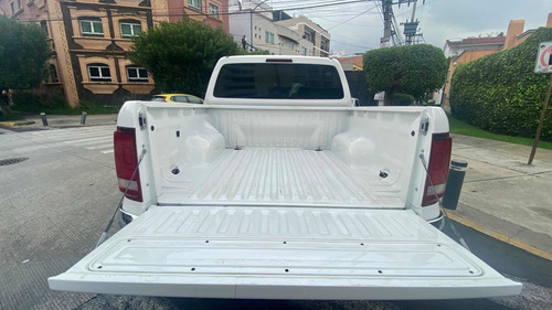 Imagen 13 de 15 de Volkswagen Amarok 2018 2.0 Highline 4motion At