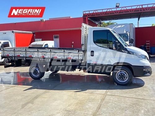 Imagem 9 de 15 de Iveco Daily 35150 3.0 Turbo Carroceira 2020 C/54.608 Km