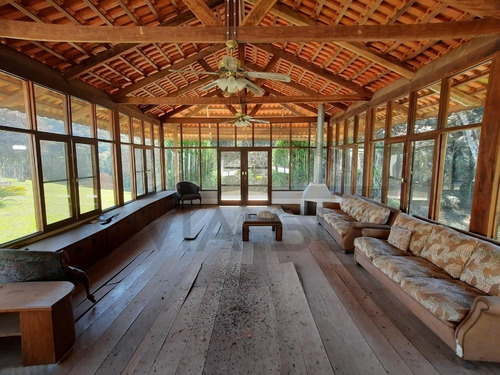 Imagem 15 de 30 de (100 Alqueires) Exuberante Fazenda De Alto Padrão, Com Vista Para Represa, Cachoeira Na Divisa, Cercada Por Mata Nativa E Infraestrutura Completa!!! - 01 - 70257064