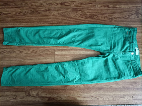 Pantalón Verde Stradivarius Usado