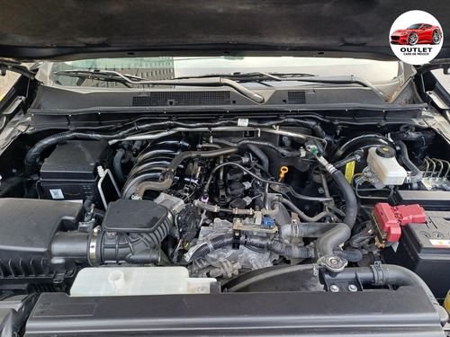 Nissan Frontier 2.5 Se Dc 4X2 Mt