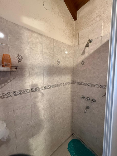 Vendo Casa De 3 Dorm. En Barrio Arguello A 2 Cuadras De Rect