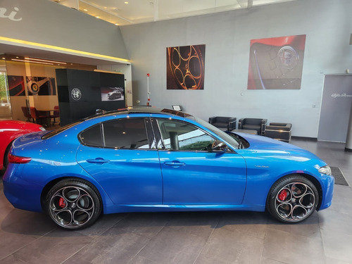 Imagen 7 de 14 de Alfa Romeo Giulia 280 Cv Veloce My 2023