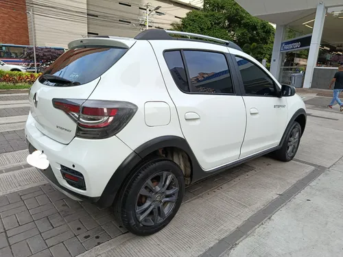 Renault Stepway 1.6 Zen Automatic