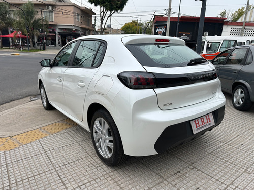 Peugeot 208 1.6 Active Pack Tiptronic