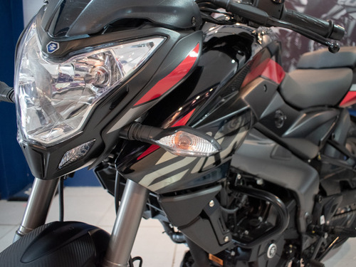 Bajaj Pulsar 200cc Ns Ug Negro 25d 2025
