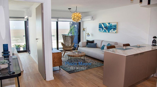 Apartamento Con Vista Privilegiada A La Rambla De Malvín