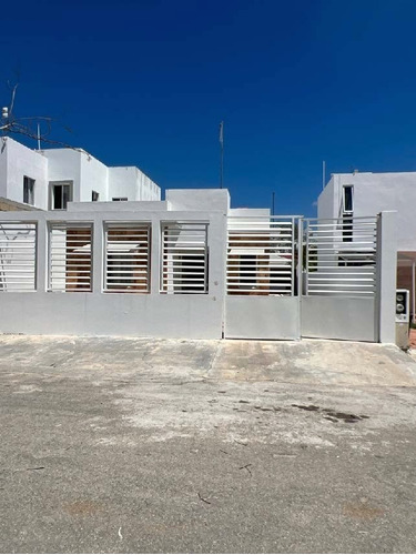 Casa(73) En Venta En Paseos Del Mayab